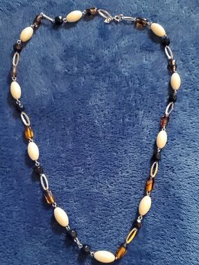 Vintage Sarah Coventry Canada  Amber,Faux Pearl,Onyx Beaded Women's Necklace